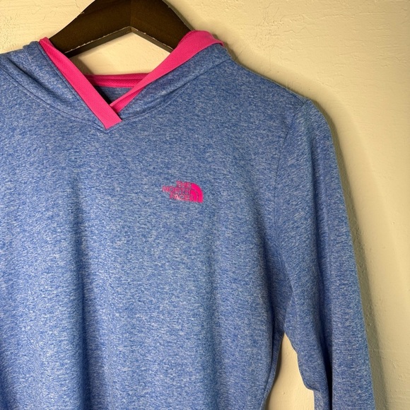 The North Face Reactor Hoodie in Heather Blue & Hot Pink Size Medium - Picture 3 of 8